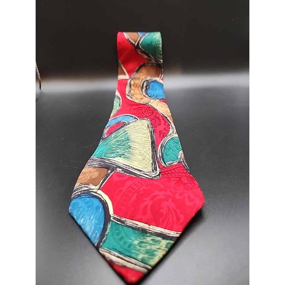 Stefano Milano, 100% Silk tie, Hand Made in Italy. Abstract Pattern Red‎ & Multi